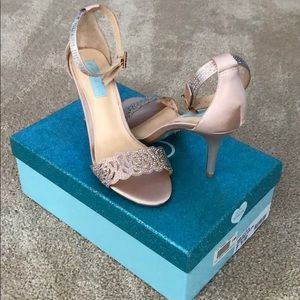 Betsey Johnson Blue Champagne Heels